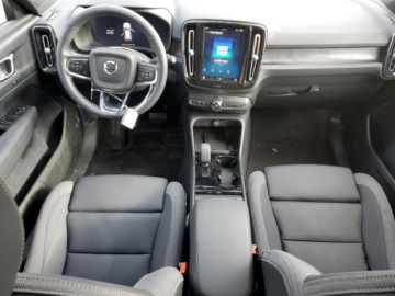 Volvo XC40 2023 Volvo XC 40 2023r., 4x4, Elektryczny 402KM, zdjęcie 7