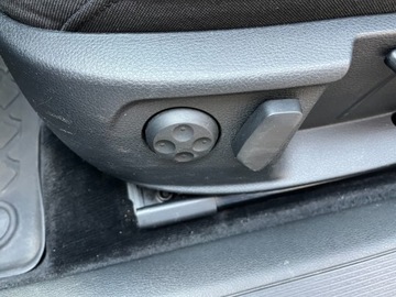 Volkswagen Passat B7 Variant 2.0 TDI CR DPF BlueMotion 140KM 2014 Volkswagen Passat 2.0 diesel 140 KM automat zarej w PL ksiazka serwis, zdjęcie 17