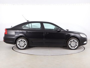 Skoda Octavia II Hatchback Facelifting 1.8 TSI 160KM 2009 Skoda Octavia 1.8 TSI, Salon Polska, Skóra, Xenon, zdjęcie 5