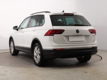 Volkswagen Tiguan II SUV Facelifting 2.0 TSI 190KM 2022 VW Tiguan 2.0 TSI, Salon Polska, 1. Właściciel, zdjęcie 3