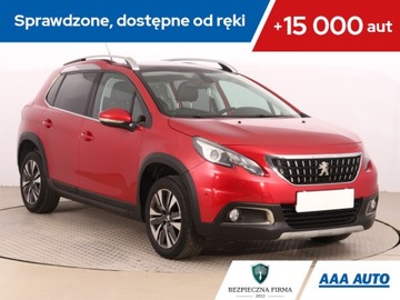 Peugeot 2008 I SUV Facelifting 1.2 PureTech 110KM 2017 Peugeot 2008 1.2 PureTech, Salon Polska