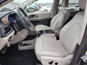 Chrysler Voyager V 2021 Chrysler Voyager LXI 2021 3.6l 3.6 Benzyna 287KM, zdjęcie 7