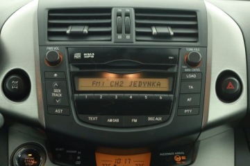 Toyota RAV4 III 2009 Toyota RAV 4 2.0 VVT-i, Salon Polska, Serwis ASO, zdjęcie 10