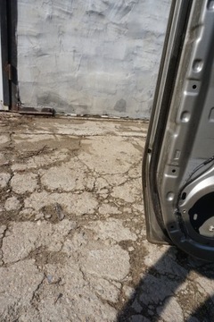 NISSAN PATROL DVEŘE LEVÝ PŘEDNÍ LEVÉ GR II Y61