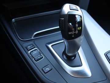 BMW Seria 3 F30-F31-F34 Limuzyna Facelifting 2.0 320i 184KM 2018 BMW 3GT 320i xDrive GT, Salon Polska, Serwis ASO, zdjęcie 13