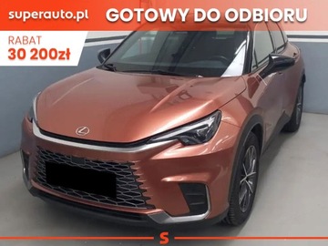 Lexus LBX 1.5 Hybrid 136KM 2025 Od ręki - Emotion 1.5 Hybrid 136KM | Podgrzewane fotele!