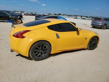 Nissan 370Z 2017 Nissan 370 Z Base 2017 3.7l 3.7 Benzyna 332KM, zdjęcie 3