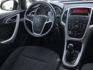 Opel Astra J GTC 1.4 100KM 2013 Opel Astra 1.4 16V, Salon Polska, Serwis ASO, zdjęcie 6