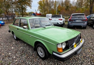 Volvo 1975 Volvo Seria 200 242L RWD KLASYK 2,0 R4 Benyzna Manual 2.0 Benzyna 82KM, zdjęcie 1