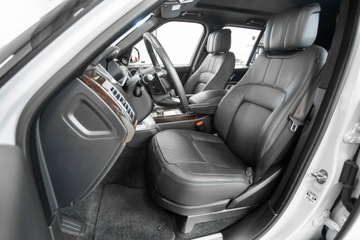 Land Rover Range Rover IV SUV SWB Facelifting 4.4 SDV8 339KM 2020 Land Rover Range Rover 4.4 SDV8 339 KM Vogue., zdjęcie 25