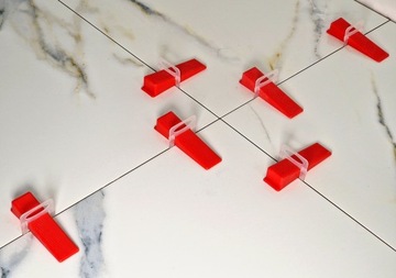 Система выравнивания плитки, набор из 500 зажимов, 100 клиньев, шов 1 мм и зажим.