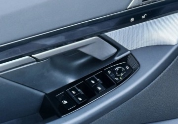 BMW Seria 5 G90-91 2025 BMW Seria 5 I wlasciciel M Sport Hak Gwarancja Bezwypadkowy FVAT23, zdjęcie 21