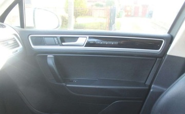 Volkswagen Touareg II SUV Facelifting 3.0 V6 TDI BlueMotion 262KM 2014 Volkswagen Touareg 3.0 Diesel 262KM, zdjęcie 27