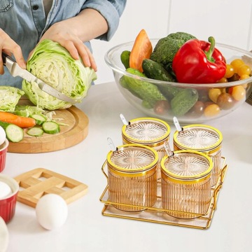 Баночки для специй с крышками, 4 решетки.