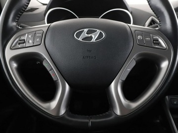 Hyundai ix35 SUV Facelifting 1.6 GDI 135KM 2014 Hyundai ix35 niski przebieg półskóra PDC grzane, zdjęcie 20