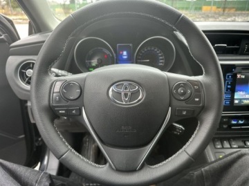 Toyota Auris II 2017 Toyota Auris Toyota Auris 1.8 Hybrid Prestige Executive VAT Marza Gwara, zdjęcie 13