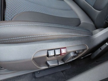 BMW X1 F48 2021 BMW X1 M Pakiet Panorama Automat Navi Kamera 2.0 Benzyna 178KM, zdjęcie 14