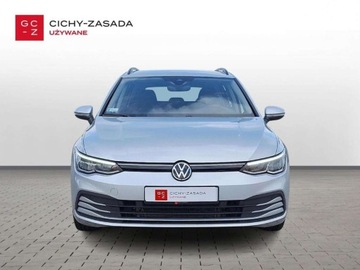 Volkswagen Golf VIII Variant 1.5 TSI 130KM 2022 Volkswagen Golf Variant SalonPL TSI 130KM Variant Life ACC LaneAssist Czuj, zdjęcie 1