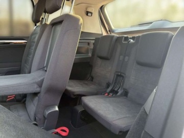 Volkswagen Touran III 1.4 TSI 150KM 2017 Volkswagen Touran TSI 150KM Highline 7 os. LED Top Keyless Nawigacja, zdjęcie 33