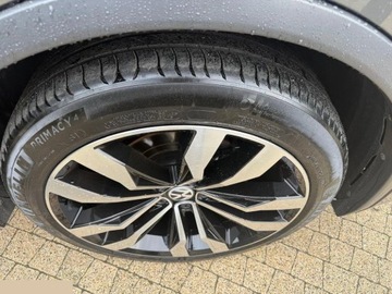 Volkswagen Tiguan II SUV 2.0 TDI 150KM 2020 Volkswagen Tiguan 2.0 TDI R-Line DSG 150KM 2020r, zdjęcie 32