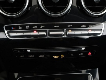 Mercedes Klasa C W205 2015 Mercedes C 180 BlueTEC Klimatyzacja Nawigacja, zdjęcie 25