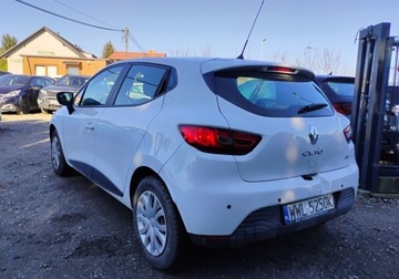 Renault Clio IV Hatchback 5d ENERGY dCi 90KM 2015 Renault Clio 2015r, Salonowy. 1.5 DCI. Uszkodzony lekko tyl i przod. Jezdz