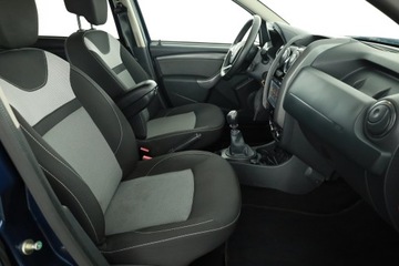 Dacia Duster I SUV Facelifting 1.2 TCe (Euro 6) 125KM 2017 Dacia Duster 1.2 TCe, Navi, Klima, Tempomat, zdjęcie 6