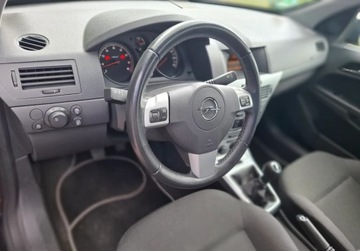 Opel Astra H Hatchback 5d 1.4 TWINPORT ecoFLEX 90KM 2009 Opel Astra Idealny stan 1.4 Benzyna 90KM, zdjęcie 6