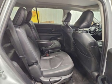Toyota 2024 Toyota Grand Highlander XLE 2024 2.5 Hybryda 265KM, zdjęcie 10