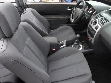 Renault Megane II Cabrio 2.0 i 16V 135KM 2006 Renault Megane 2.0 16V , Klima, Klimatronic,ALU, zdjęcie 8