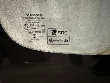 VOLVO XC40 FACELIFT C40 EX40 21-24 SKLO (OKNO) PŘEDNÍ ORIGINÁLNÍ