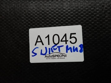 POLIČKA KUFRU SUZUKI SWIFT MK8 17R>