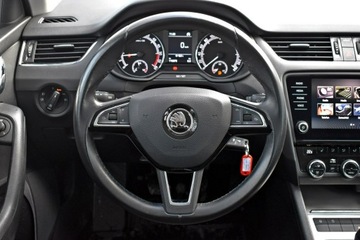 Skoda Octavia III Kombi Facelifting 2.0 TDI 150KM 2020 Škoda Octavia Skoda Octavia Bezwypadkowy / Salon, zdjęcie 14