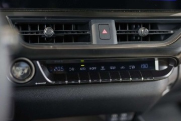 Lexus UX 2024 Lexus UX 300h F Sport 2.0 Hybryda 152KM, zdjęcie 25