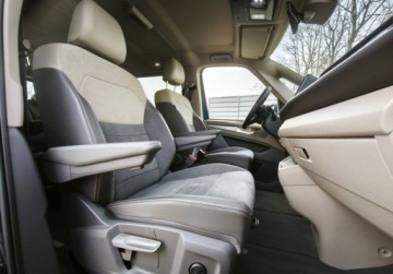 Volkswagen Multivan T7 Van L1 2.0 TDI 150KM 2024 Volkswagen Multivan L2, polskory 7 osobowy, ACC, LED Matrix, Kamera, 1 wl, zdjęcie 17