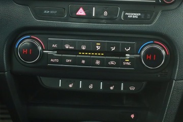 Kia Proceed Shooting Brake 1.6 T-GDI 204KM 2019 Kia ProCeed GT 1.6 T-GDI, Salon Polska, zdjęcie 15