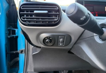 Citroen C4 Cactus Crossover 1.2 PureTech 82KM 2017 Citroen C4 Cactus 1 wlasciciel, niski potwierdzony przebieg, ladny niebies, zdjęcie 26