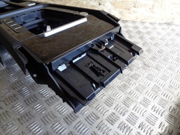 TUNEL ŚRODKOWY RAMKA PRZYCISKI VW PASSAT B8 14- EU