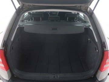 Skoda Octavia II Kombi 2.0 TDI CR DPF 140KM 2008 Skoda Octavia 2.0 TDI, Salon Polska, Xenon, Klima, zdjęcie 11