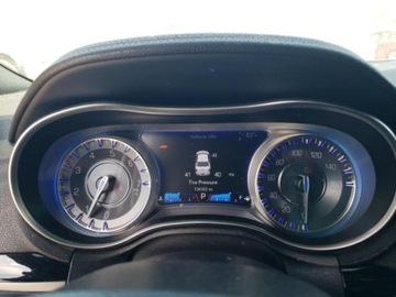 Chrysler 300C II 2018 Chrysler 300 2018 CHRYSLER 300 S, silnik benzynowy 5.7 L 5.7 Benzyna 363KM, zdjęcie 9