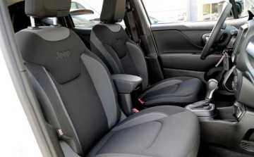 Jeep Renegade 2023 Jeep Renegade 1.5 T4 mHEV Limited FWD SS DCT 2023 Hybrid Gwarancja od R, zdjęcie 23