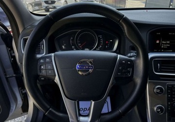 Volvo V60 I Kombi Facelifting 2.0 D4 DRIVE-E 190KM 2016 Volvo V60 D4 190KM BEZWYPADKOWY automat gwarancja 2.0 Diesel, zdjęcie 21
