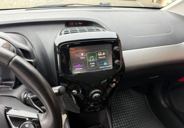 Citroen C1 II Hatchback 5d 1.0 VTi 68KM 2015 Citroen C1 1,0 69KM Klimatyzacja Tablet Kamera Benzyna 69KM, zdjęcie 16