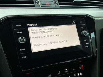 Volkswagen Passat B8 Variant Facelifting 2.0 TDI SCR 200KM 2022 Volkswagen Passat 2.0TDI 200KM 4Motion Elegance DS, zdjęcie 27