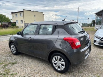 Suzuki Swift VI Hatchback 1.2 DualJet 90KM 2017 Suzuki Swift 1.2 90 KM Bezwypadkowy Salon Polska 1.2 Benzyna 90KM, zdjęcie 18