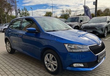 Skoda Fabia III Hatchback Facelifting 1.0 TSI 95KM 2020 Skoda Fabia Skoda Fabia 1.0 TSI Active Benzyna 95KM, zdjęcie 10