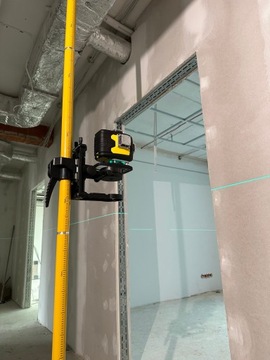 СИСТЕМА NIVEL CL4D-B КРЕСТОВЫЙ ЛАЗЕР + ШТАТИВ + ВЕКА