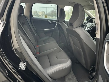 Volvo XC60 I SUV Facelifting 2.0 D4 DRIVE-E 181KM 2014 VOLVO XC60*2.0 D 181 KM*NAVI*BLIS*ACC*BI XENON*LED*VIRTUAL* NOWY ROZRZĄD*, zdjęcie 22