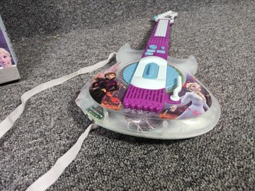 Электронная гитара Lexibook Disney Frozen с микрофоном OUTLET