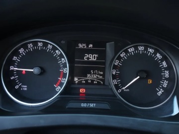 Skoda Rapid II Spaceback 1.4 TDI 90KM 2016 Skoda Rapid Spaceback 1.4 TDI, Salon Polska, Klima, zdjęcie 10